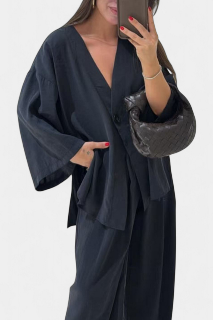 Eli Conjunto Oversize de Top con Cuello en V y Pantalón Recto