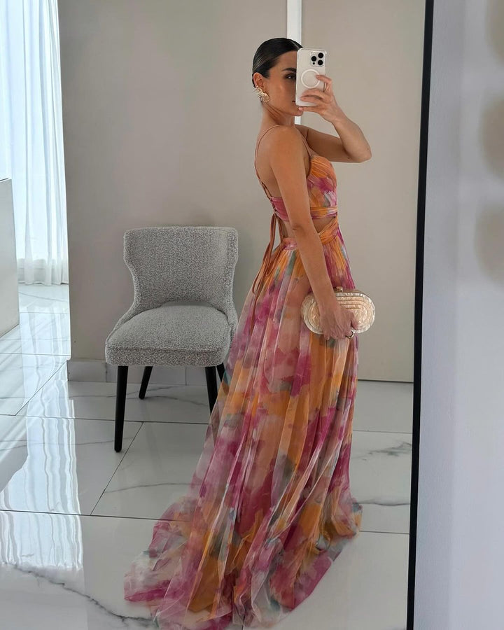 Lucía | Vestido largo fluido con tirantes y escote en V