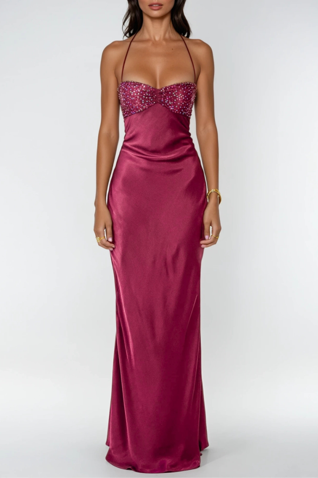 Vestido maxi de mujer con cuello halter, cuerpo adornado y espalda con cordones, corte recto
