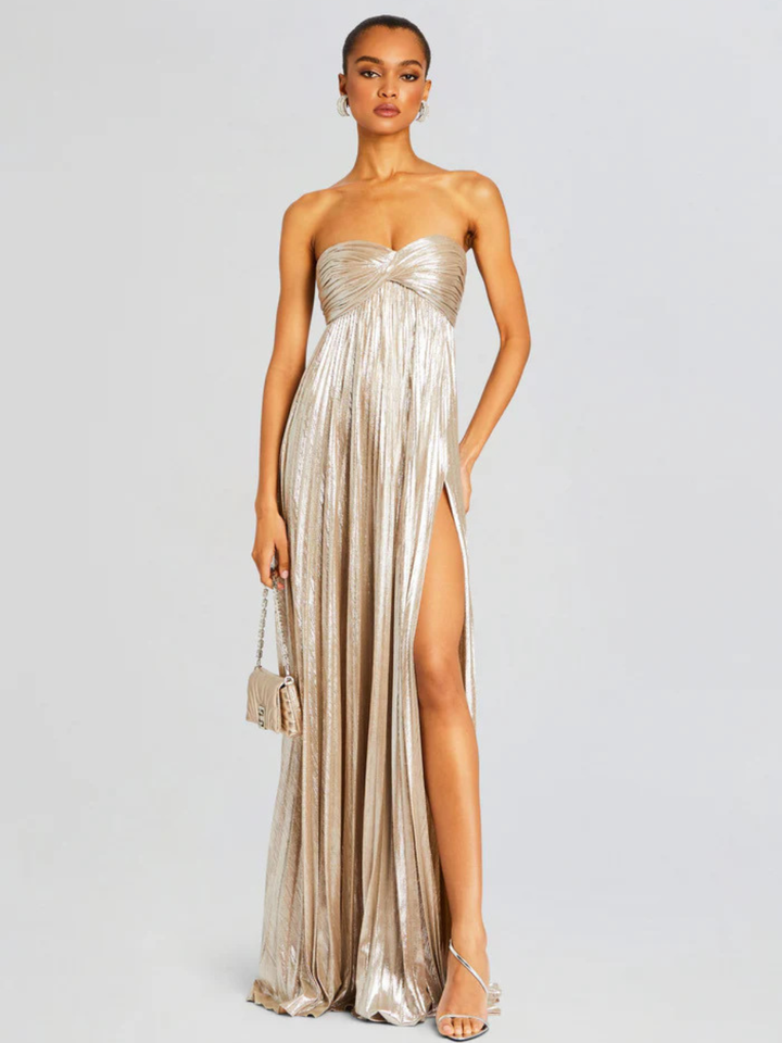 Maxi vestido para mujeres sin tirantes con cuerpo retorcido y abertura alta