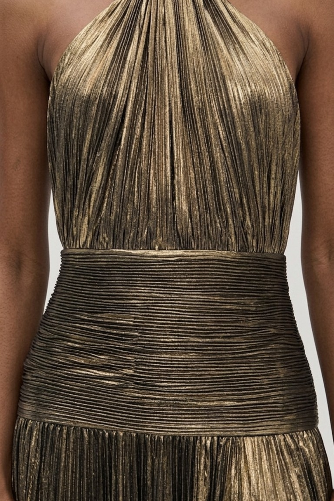Vestido maxi para mujeres con cuello halter, plisado, abertura y sin espalda