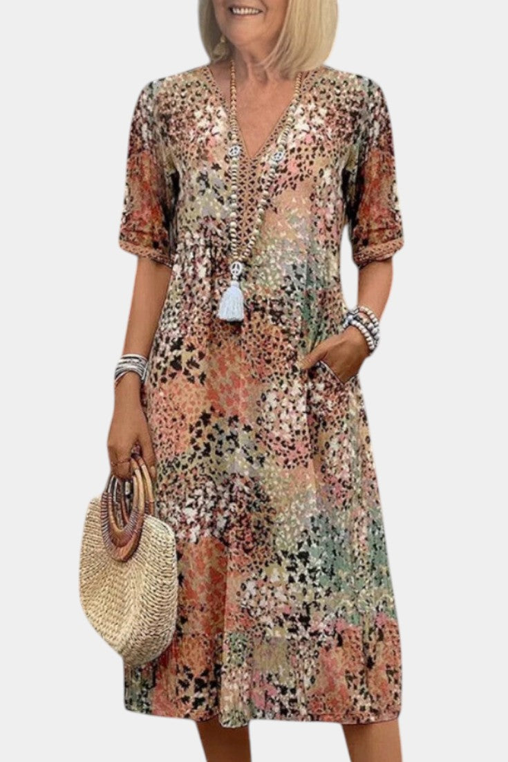 Perla Vestido Boho con Estampado Floral y Detalles en Crochet