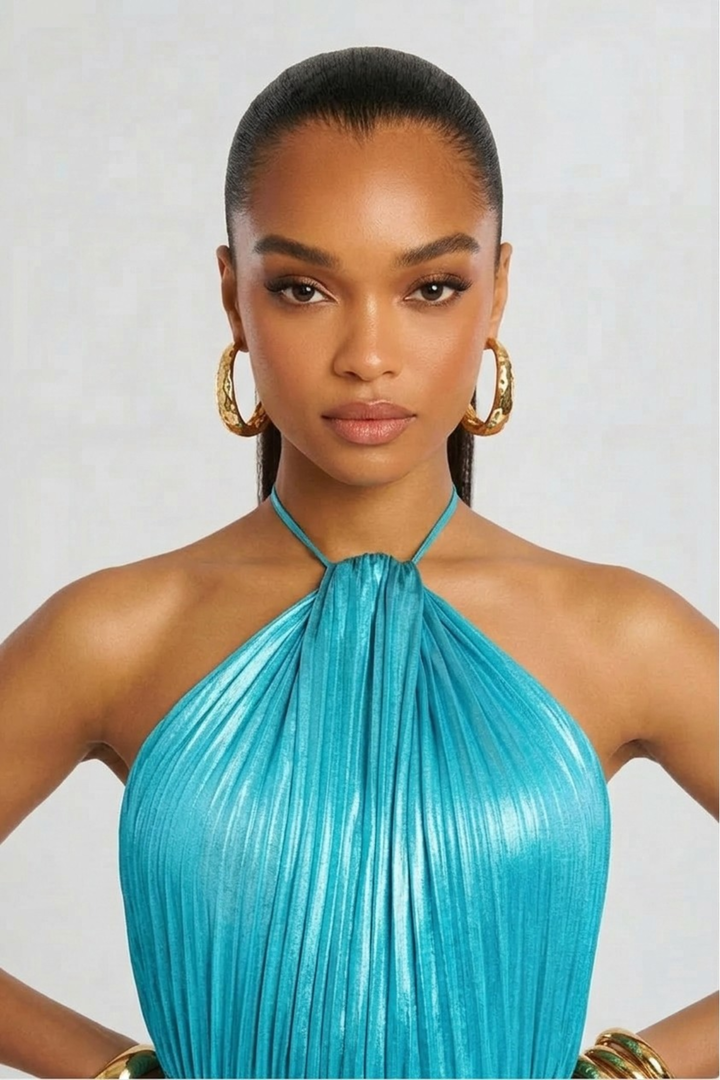 Vestido maxi para mujeres con cuello halter, plisado, abertura y sin espalda