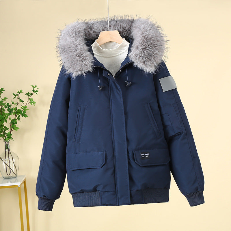 Chaqueta bomber acolchada de señora con capucha de pelo sintético removible y puños acanalados