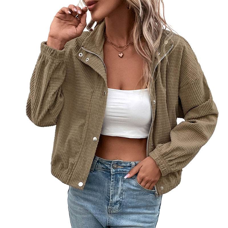 Chaqueta corta de manga larga para mujer con bolsillos