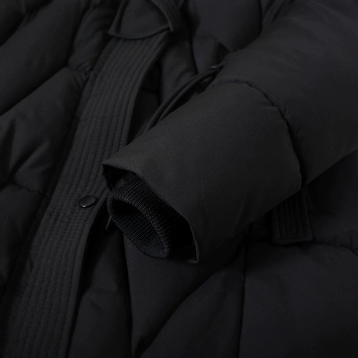 Parka larga de señora con capucha de pelo sintético desmontable y cordón de ajuste