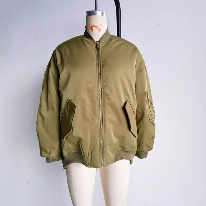 Blusón bomber oversized de señora con bolsos