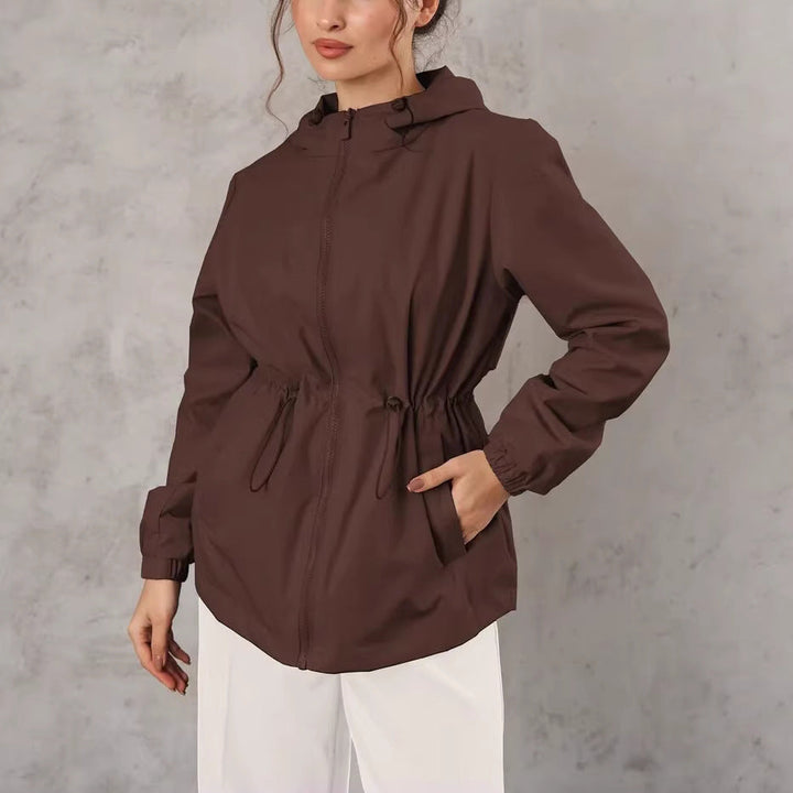 Abrigo exterior para mujer con capucha ajustable y bolsillos espaciosos
