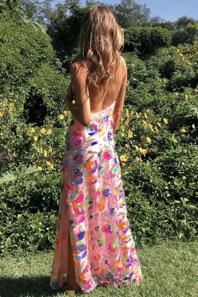 amelie – vestido largo con lentejuelas florales, escote en la espalda y tirantes de cadena