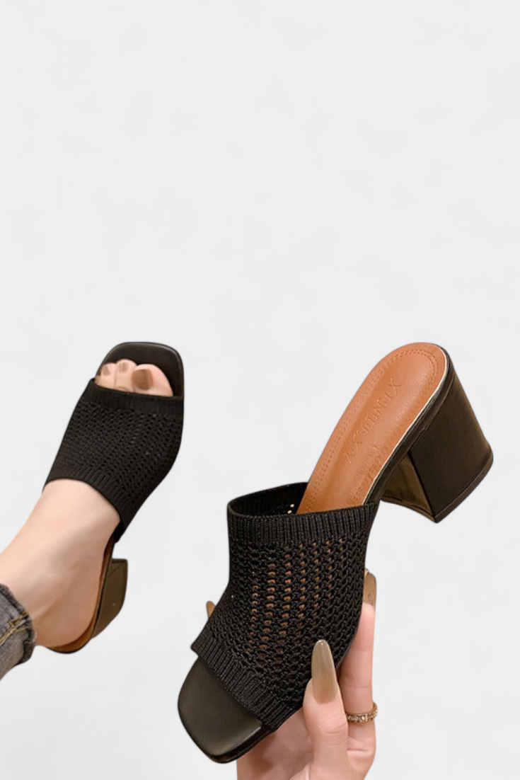 Christy Sandalias de Tacón con Malla Transpirable y Diseño Cuadrado