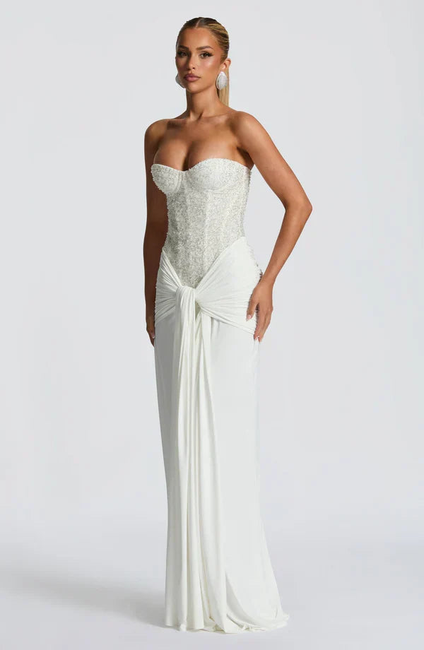 Vestido maxi sin mangas para mujer con cuerpo de cuentas y cintura atada
