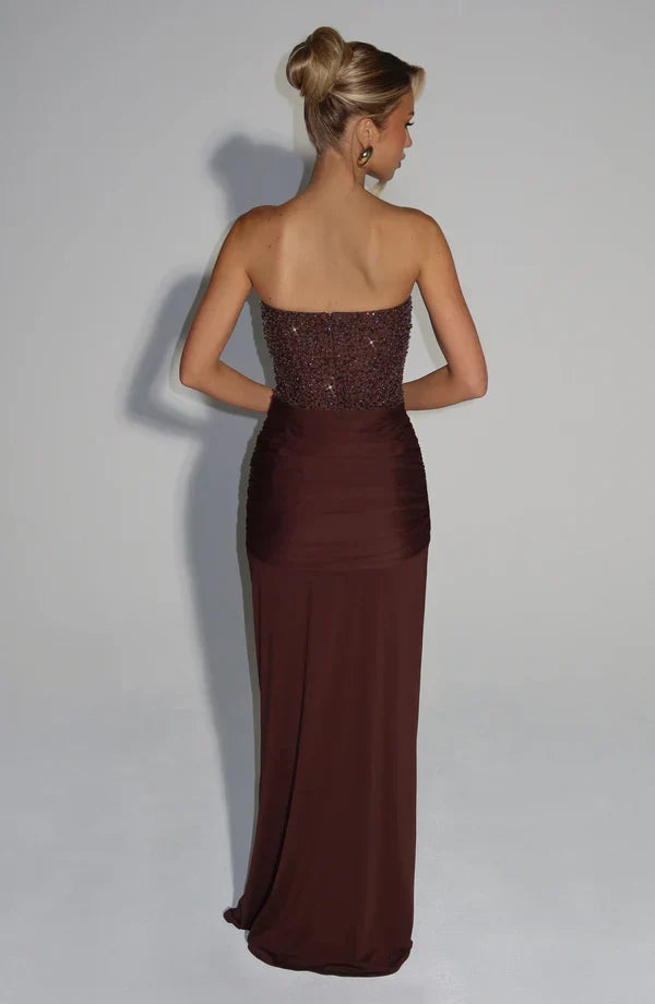 Vestido maxi sin mangas para mujer con cuerpo de cuentas y cintura atada
