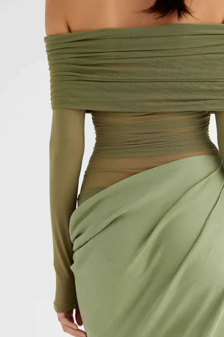 Maxi vestido de malla recortada