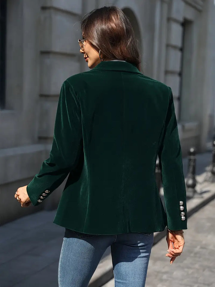 Julissa™ – Blazer elegante de terciopelo