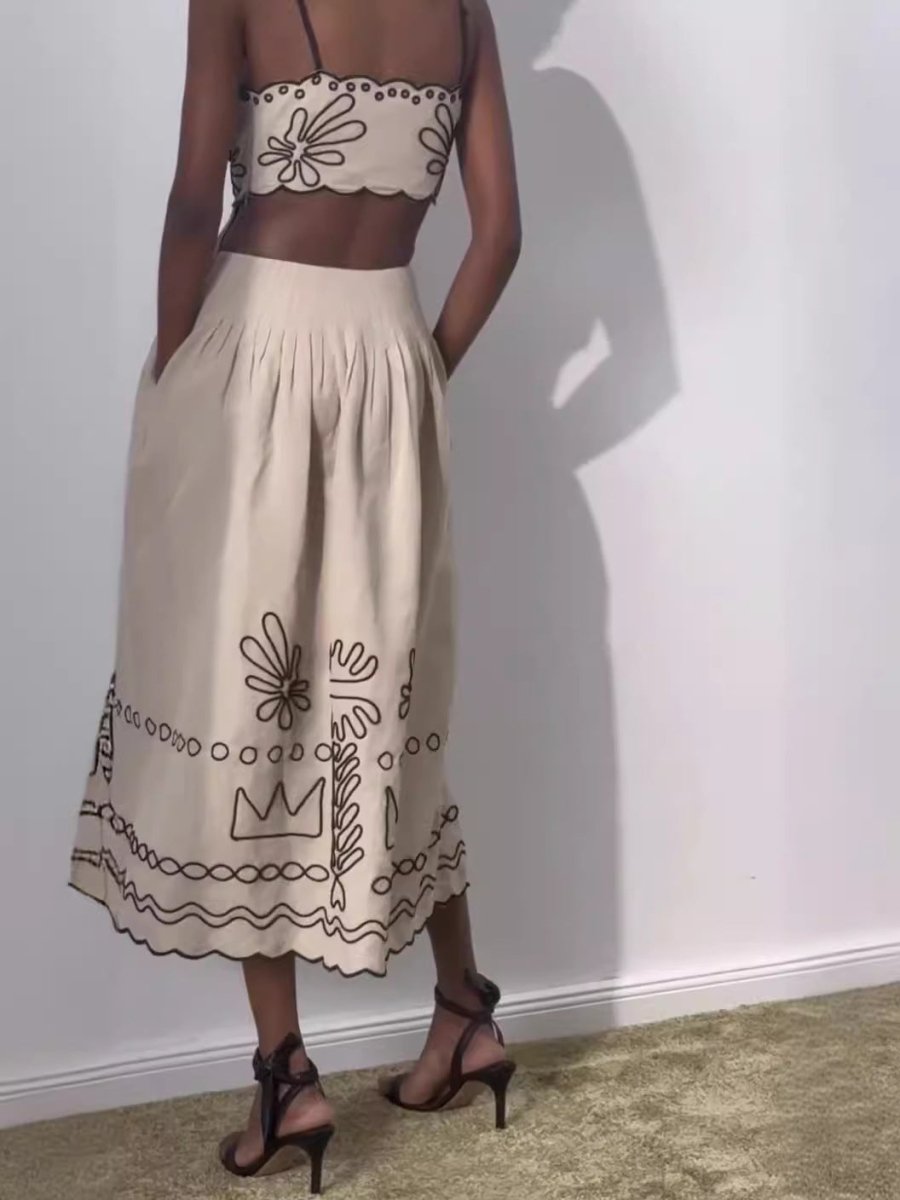 Elegante vestido maxi con tirantes de espagueti
