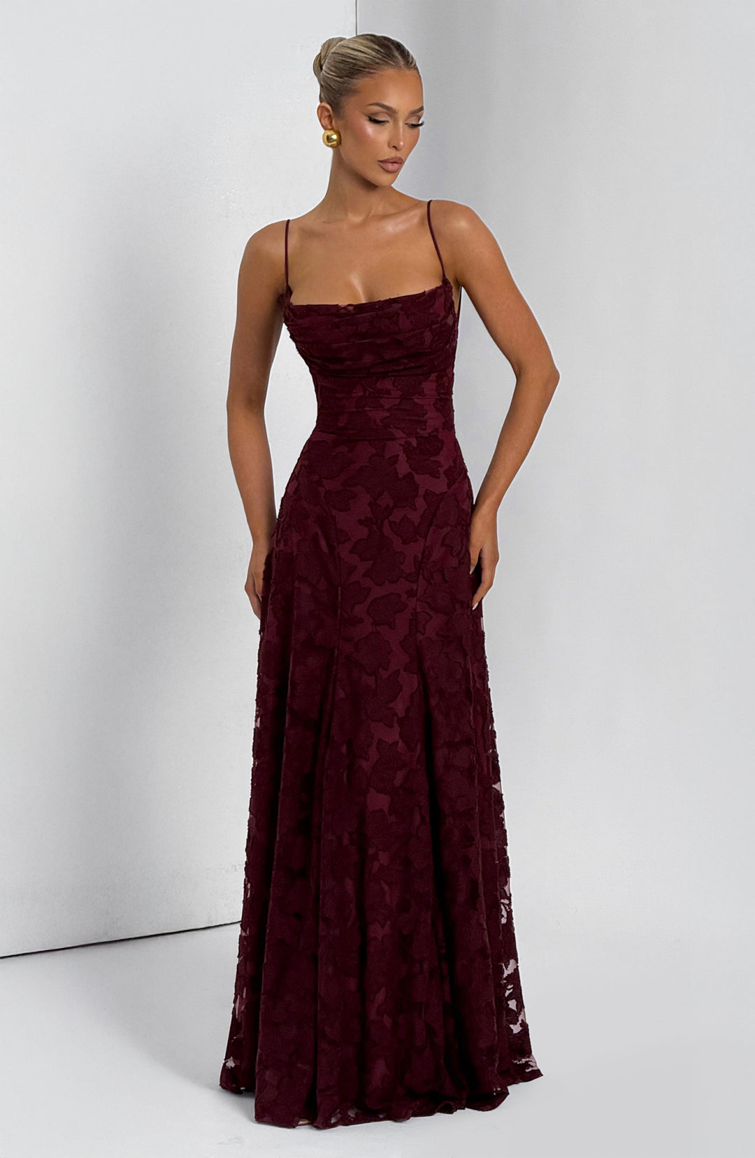 Vestido maxi para mujeres, cuello drapeado, espalda con cordones, tirantes finos, patrón de calado