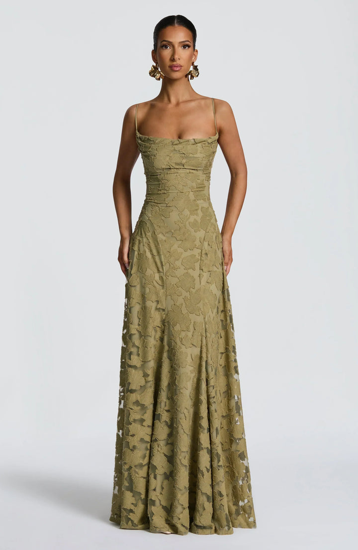 Vestido maxi para mujeres, escote drapeado, tirantes delgados, patrón floral texturizado, falda acampanada