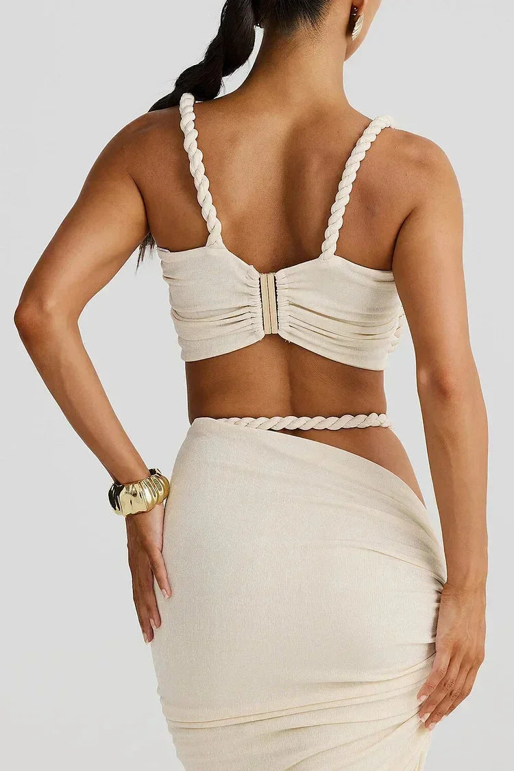 Conjunto a juego de crema con falda maxi y top para mujer