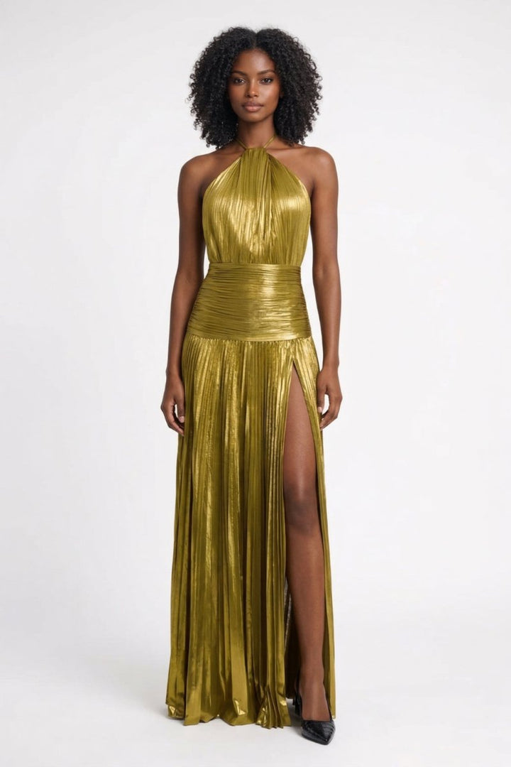 Maxi vestido de noche con abertura y cuello halter