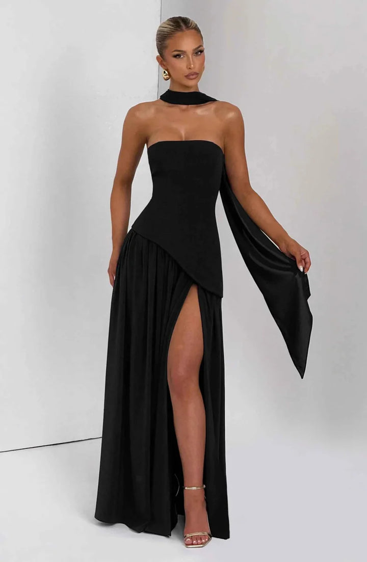 Maxivestido con abertura en la pierna y detalle drapeado