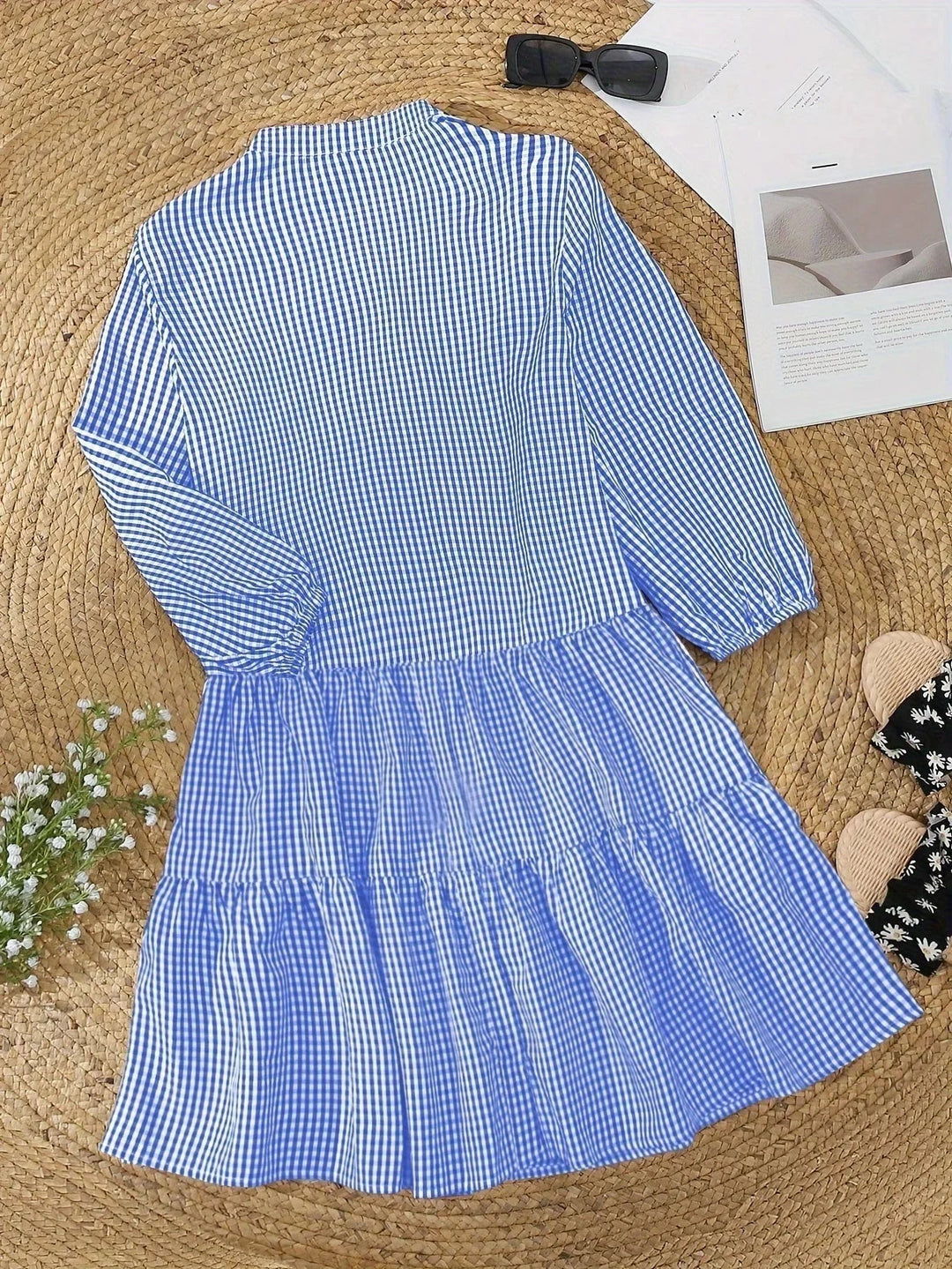 Vestido mini de cuadros para mujeres, con mangas 3/4 y cuello abotonado