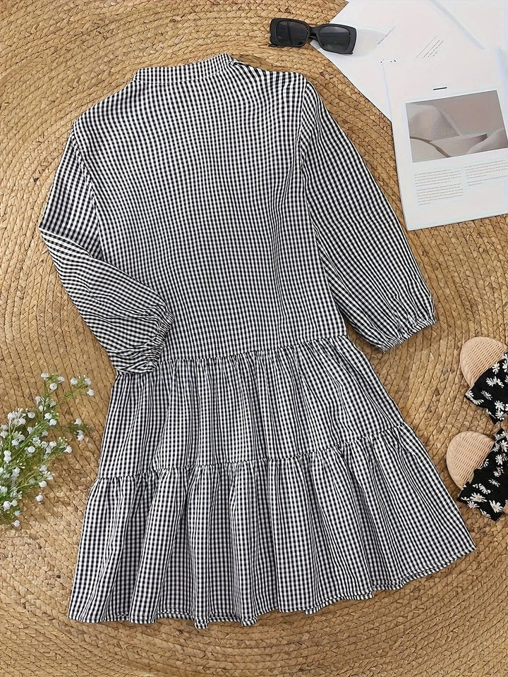 Vestido mini de cuadros para mujeres, con mangas 3/4 y cuello abotonado