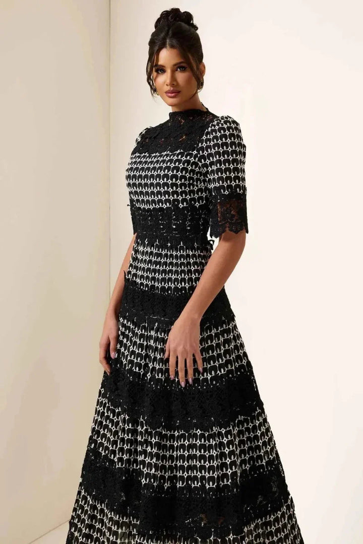 mireille – elegante vestido negro de encaje con patrón jacquard para ocasiones especiales