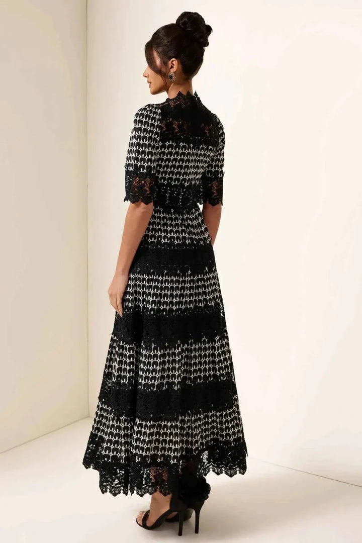 mireille – elegante vestido negro de encaje con patrón jacquard para ocasiones especiales