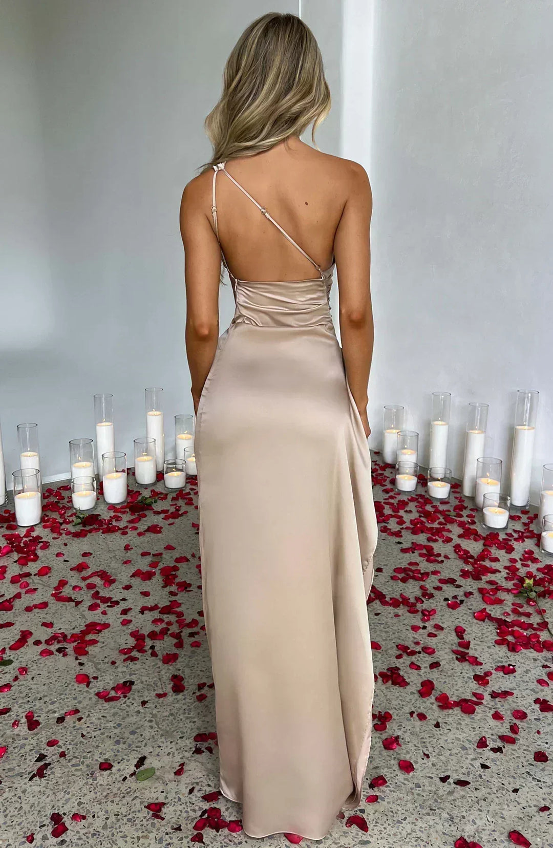 Vestido Maxi asimétrico para mujeres con elegante abertura
