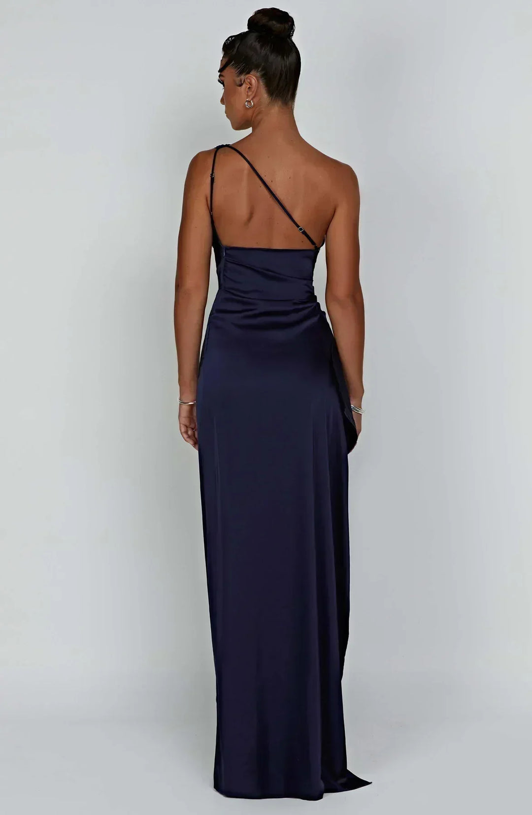 Vestido Maxi asimétrico para mujeres con elegante abertura