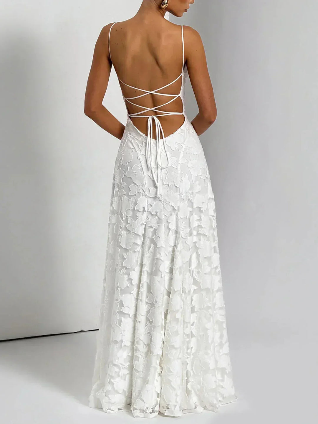 Vestido maxi para mujeres con tirantes finos y patrón floral