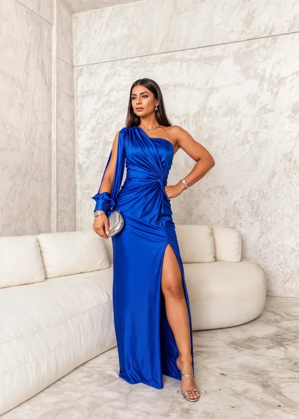 Vestido maxi drapeado de una sola manga para mujer con elegante abertura