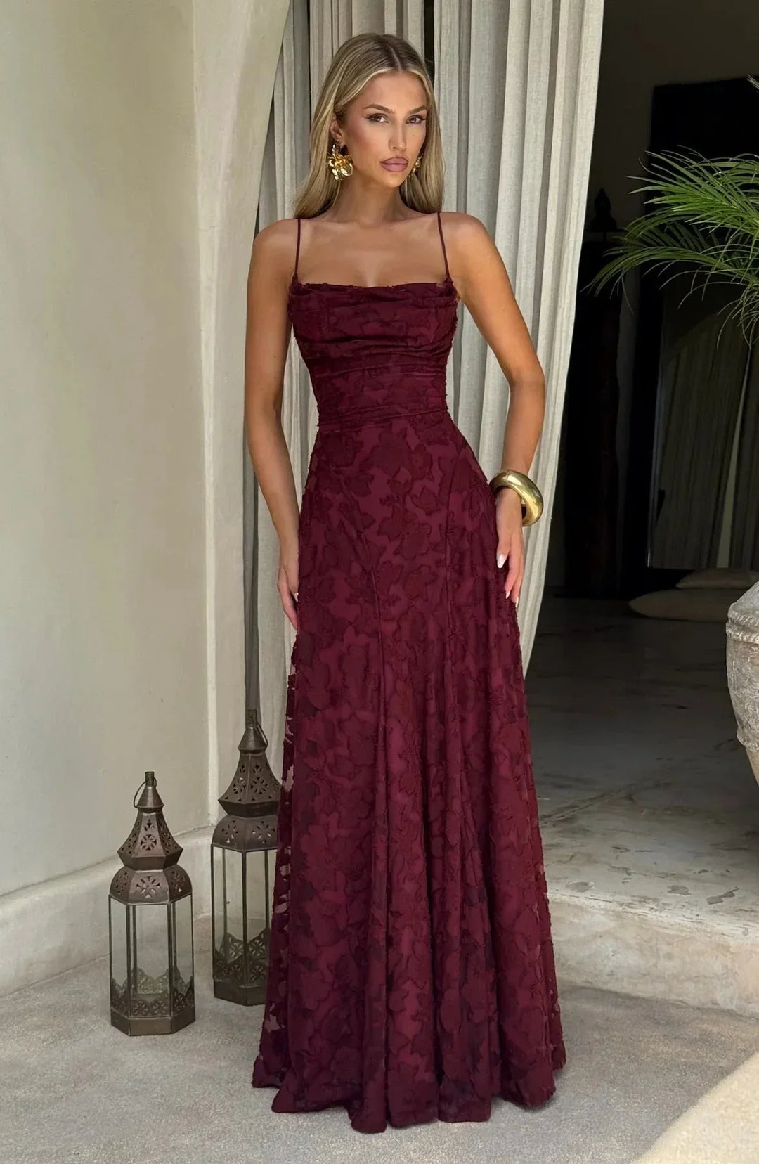 Vestido maxi floral sin mangas para mujeres