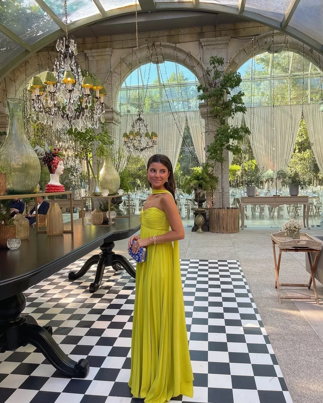 Vestido Maxi plisado amarillo para mujer