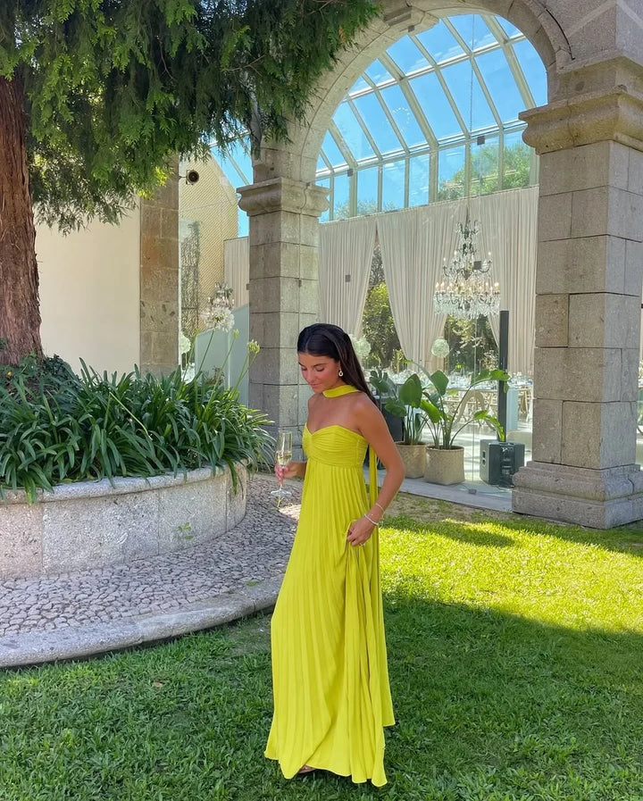 Vestido Maxi plisado amarillo para mujer