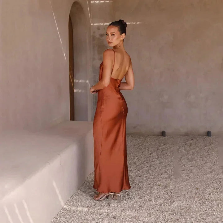 Vestido maxi de satén para mujer con cuello drapeado, sin mangas