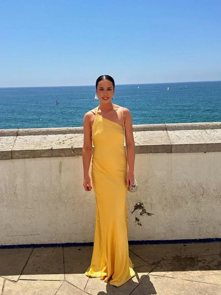 Vestido Maxi de satén con tirantes finos y espalda descubierta para mujeres