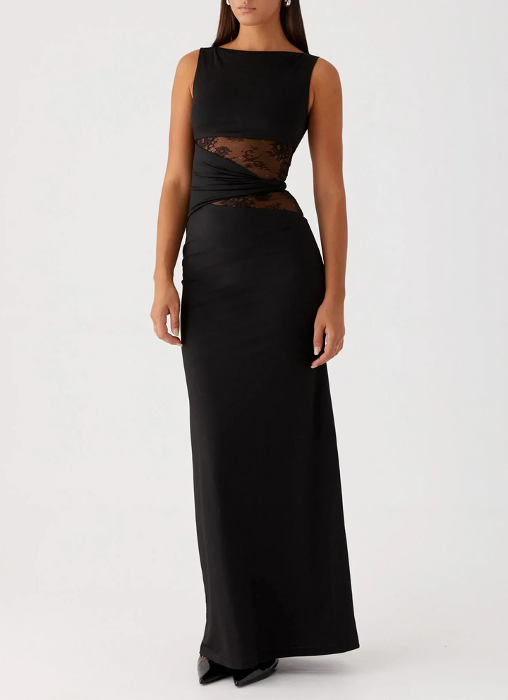 Vestido maxi negro con encaje y cortes