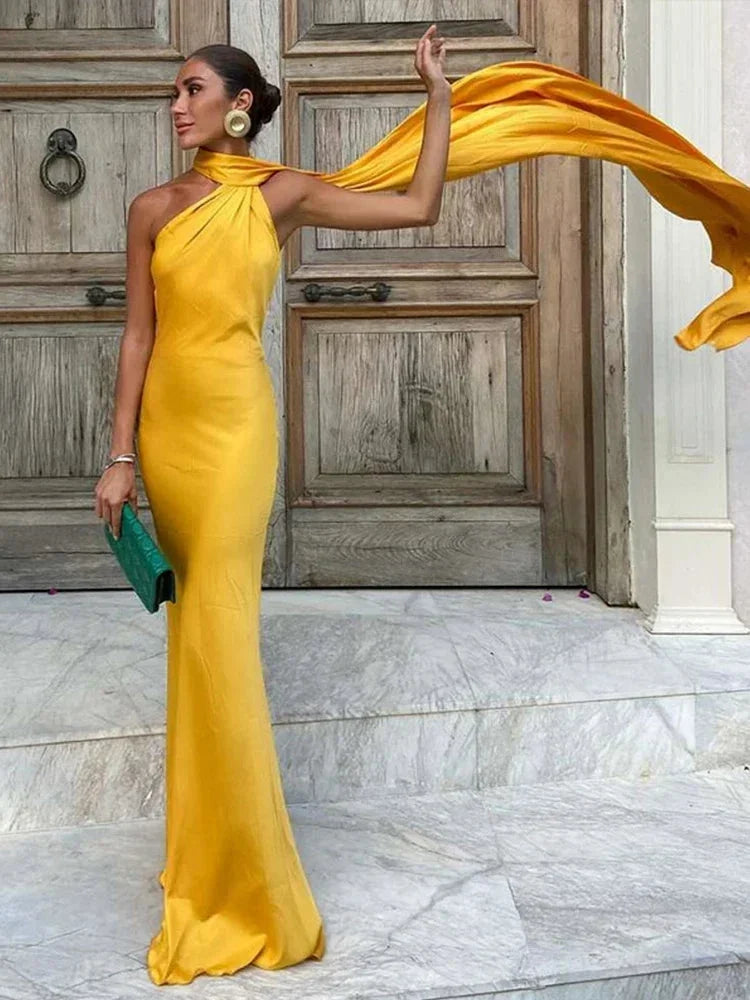Vestido maxi de satén para mujer con un solo hombro y espalda descubierta