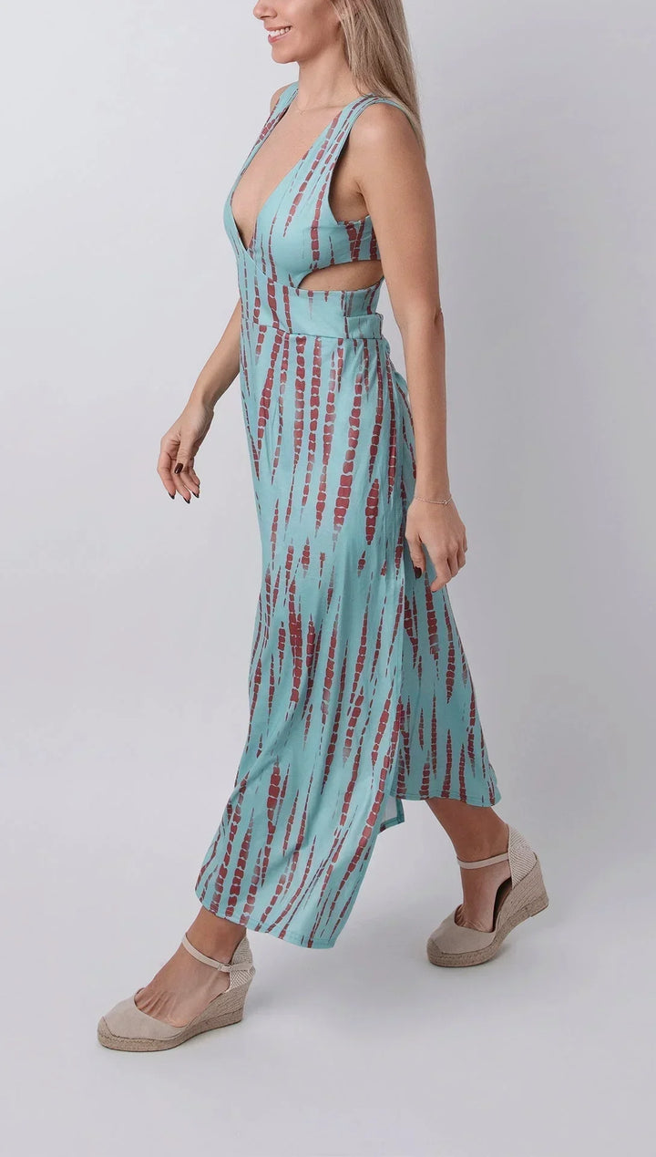 Vestido maxi tie-dye con corte y escote en V