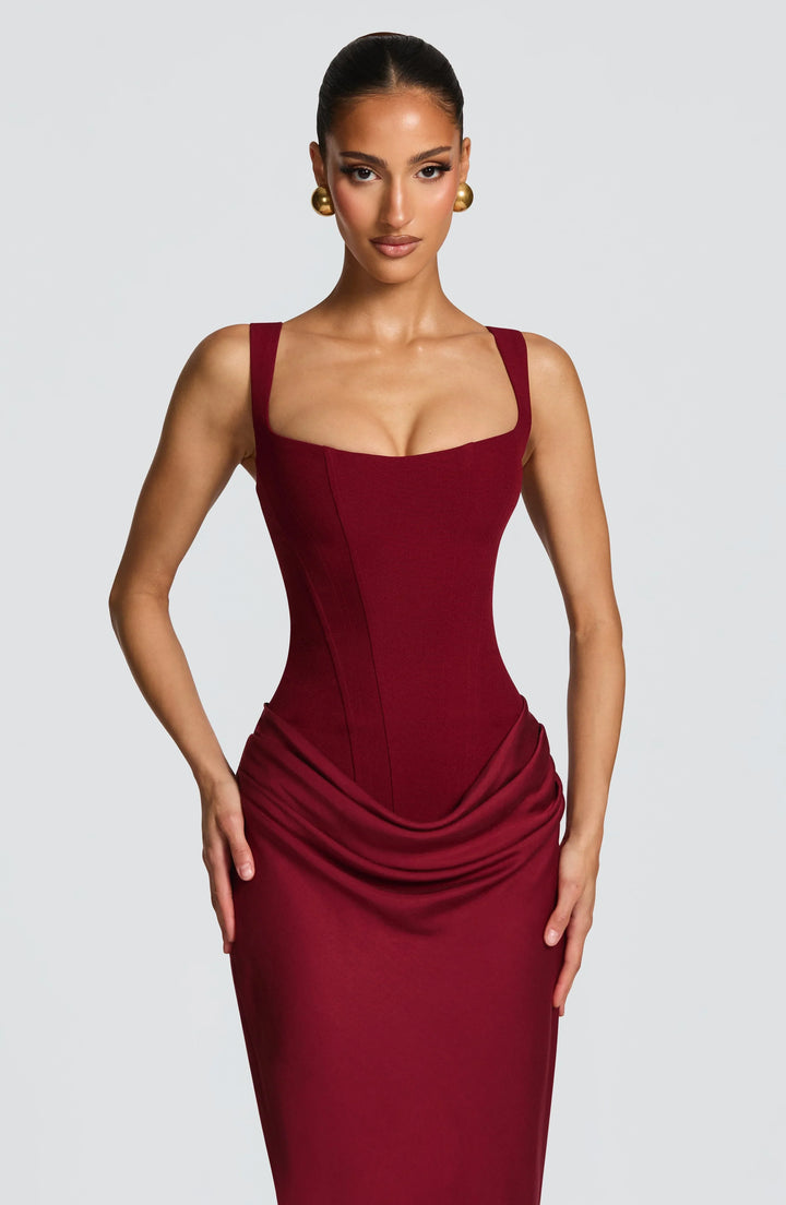 Noa | Vestido largo ajustado con espalda descubierta