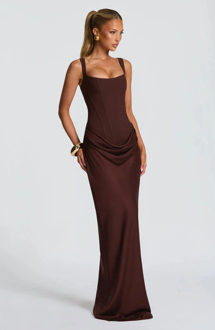 Noa | Vestido largo ajustado con espalda descubierta