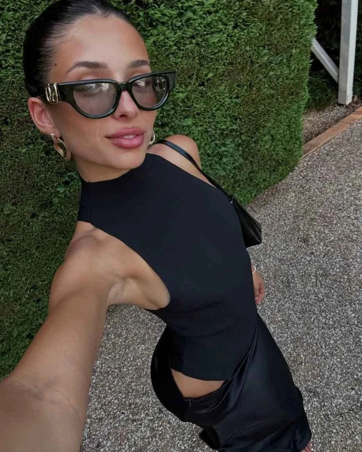 Vestido Maxí Cut-Out Sin Espalda