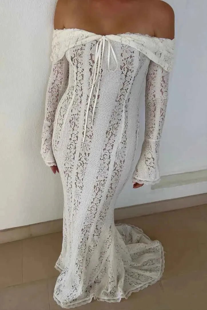 Vestido Maxi de Encaje con Fruncidos