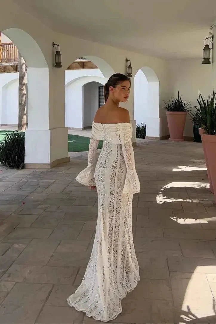 Vestido Maxi de Encaje con Fruncidos