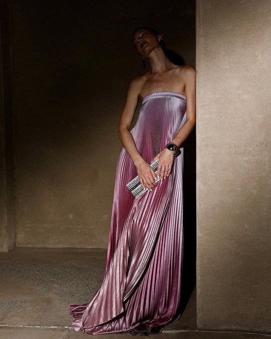 Vestido Maximal Plisado Sin Tirantes Elegante