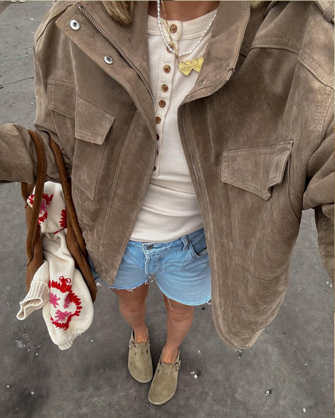 Chaqueta bomber de señora con mangas largas y bolsillos